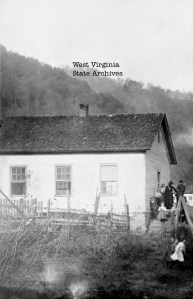 School in Glen Ferris, Fayette County, 1908. Rosemary Taylor Collection